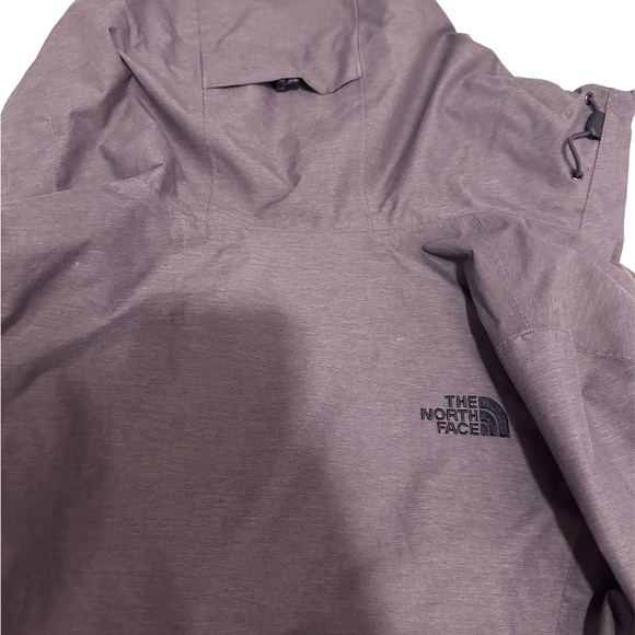North face jacket - Picture 4 of 10